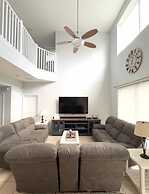 Luxuriate In Our Spacious 7br, 4.5ba 7 Bedroom Villa by RedAwning