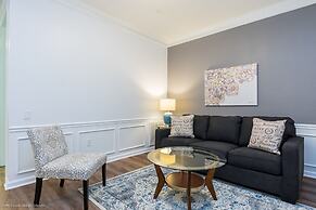 Casa Magna Deluxe 3 Bedroom Condo by RedAwning