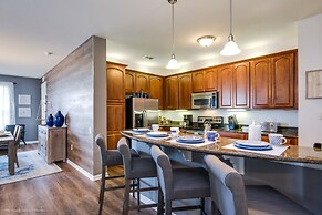 Casa Magna Deluxe 3 Bedroom Condo by RedAwning