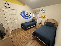 Fl Special!! Daisy's Den 5 Bedroom Villa by RedAwning