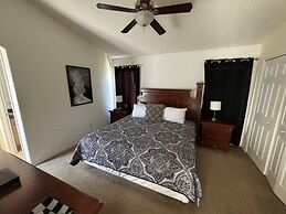 Fl Special!! Daisy's Den 5 Bedroom Villa by RedAwning