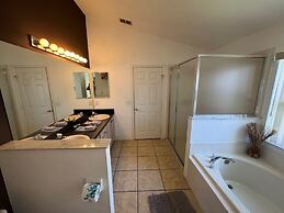 Fl Special!! Daisy's Den 5 Bedroom Villa by RedAwning