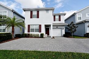 Storey Lake- 6 Bedroom Pool - 1664ST Home by RedAwning