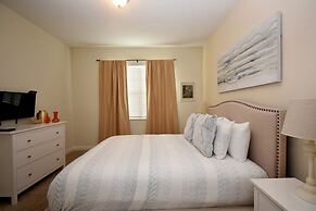 Storey Lake- 6 Bedroom Pool - 1664ST Home by RedAwning