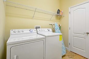 Paradise Palms-5 Bedroom w/pool - 3507PP Home by RedAwning