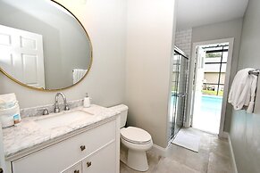 Greater Groves - 5 Bedrooms House w/pool-5202GG Home by RedAwning