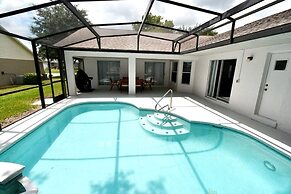 Greater Groves - 5 Bedrooms House w/pool-5202GG Home by RedAwning