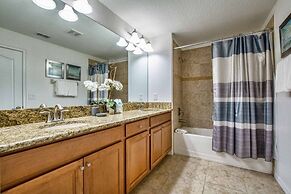 Storey Lake- 5 Bedroom Townhome w/ Pool- 1600ST Townhouse by RedAwning