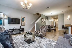 Storey Lake- 5 Bedroom Townhome w/ Pool- 1600ST Townhouse by RedAwning