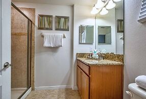 Storey Lake- 5 Bedroom Townhome w/ Pool- 1600ST Townhouse by RedAwning