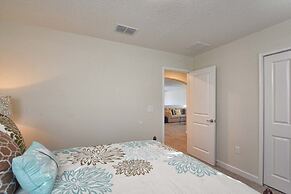 Solterra - 5 Bedrooms House w/pool-7035SR Home by RedAwning