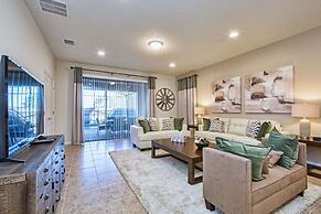 Windsor at Westside-7 Bedrooms House w/pool-3712WW Home by RedAwning