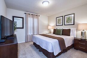 Windsor at Westside-7 Bedrooms House w/pool-3712WW Home by RedAwning