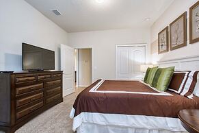 Windsor at Westside-7 Bedrooms House w/pool-3712WW Home by RedAwning