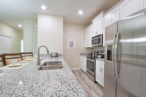 Storey Lake-5 Bedroom W/Splashpool-1617S Townhouse by RedAwning