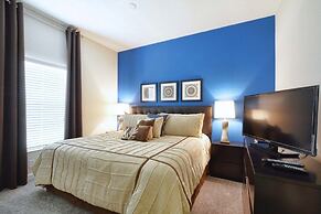 Storey Lake-5 Bedroom W/Splashpool-1617S Townhouse by RedAwning