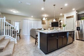 Solterra - 5 Bedrooms Townhome W/spashpool-7041sr Townhouse by Redawni