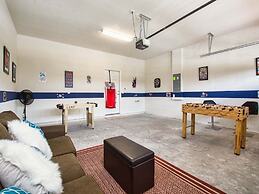 Windsor at Westside-6 Bedrooms House w/pool-3721WW Home by RedAwning