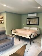 Luxury Beach Frontage Villa For Rent