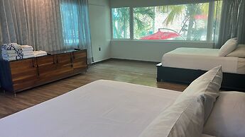 Luxury Beach Frontage Villa For Rent