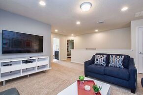 Windsor at Westside-5 Bedrooms House w/pool-3715WW Home by RedAwning