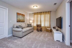 Solterra - 6 Bedrooms House w/pool-7040SR Home by RedAwning