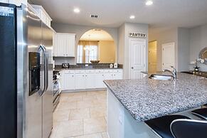 Solterra - 6 Bedrooms House w/pool-7040SR Home by RedAwning