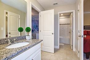 Solterra - 6 Bedrooms House w/pool-7040SR Home by RedAwning