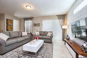 Solterra - 6 Bedrooms House w/pool-7040SR Home by RedAwning