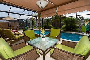 Private Pool In Seasons Villa 4 Bedroom Home by Redawning