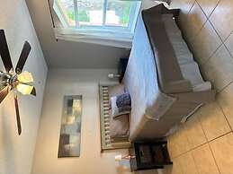 Sunset 4 Bedroom Villa by RedAwning