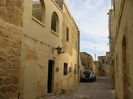 Ta Martin Farmhouse - Holiday Home In Gozo, Malta