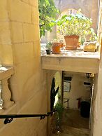 Ta Martin Farmhouse - Holiday Home In Gozo, Malta