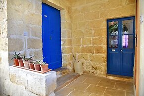 Ta Martin Farmhouse - Holiday Home In Gozo, Malta