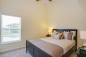 Beautiful Private South Facing Pool 4 Bedroom Villa by RedAwning