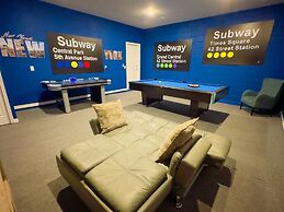 Beautiful Brand New 5 Bed With Pool And Spa (2481 5 Bedroom Villa by R