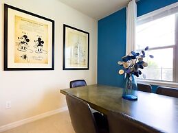 Beautiful Brand New 5 Bed With Pool And Spa (2481 5 Bedroom Villa by R