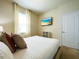 Beautiful Brand New 5 Bed With Pool And Spa (2481 5 Bedroom Villa by R