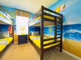 Beautiful Brand New 5 Bed With Pool And Spa (2481 5 Bedroom Villa by R