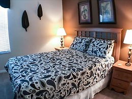 Extended Pool Deck With Spa 2 King Suites! 5 Bedroom Home by RedAwning