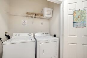 2307butterway 3 Bedroom Condo by Redawning