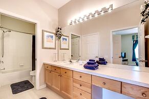 2307butterway 3 Bedroom Condo by Redawning