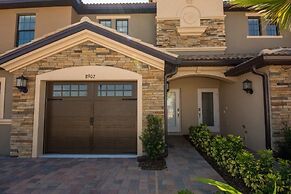 H2u - Alana - Cg8902 - Mo 3 Bedroom Townhouse by Redawning