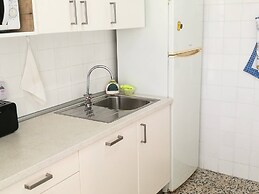 Apartment A 150 M From the Beach, With Three Bedrooms for 6 People
