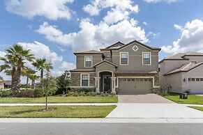 H2u - Evangeline - Cg1427 8 Bedroom Home by Redawning