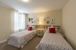 H2u - Evangeline - Cg1427 8 Bedroom Home by Redawning