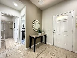 Windsor-5 Bed W/splashpool-3801ww 5 Bedroom Townhouse by RedAwning