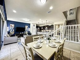 Windsor-5 Bed W/splashpool-3801ww 5 Bedroom Townhouse by RedAwning