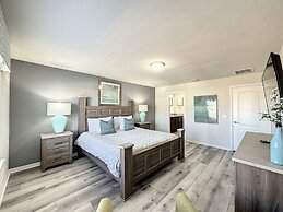 Windsor-5 Bed W/splashpool-3801ww 5 Bedroom Townhouse by RedAwning