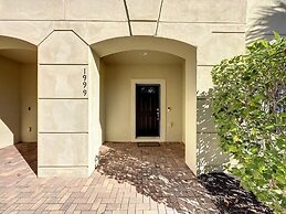 Windsor-5 Bed W/splashpool-3801ww 5 Bedroom Townhouse by RedAwning